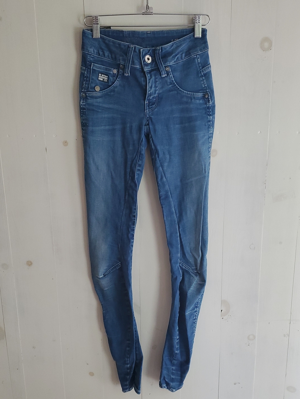 G-Star Skinny Low-Rise Stretch Jeans in Medium Blue